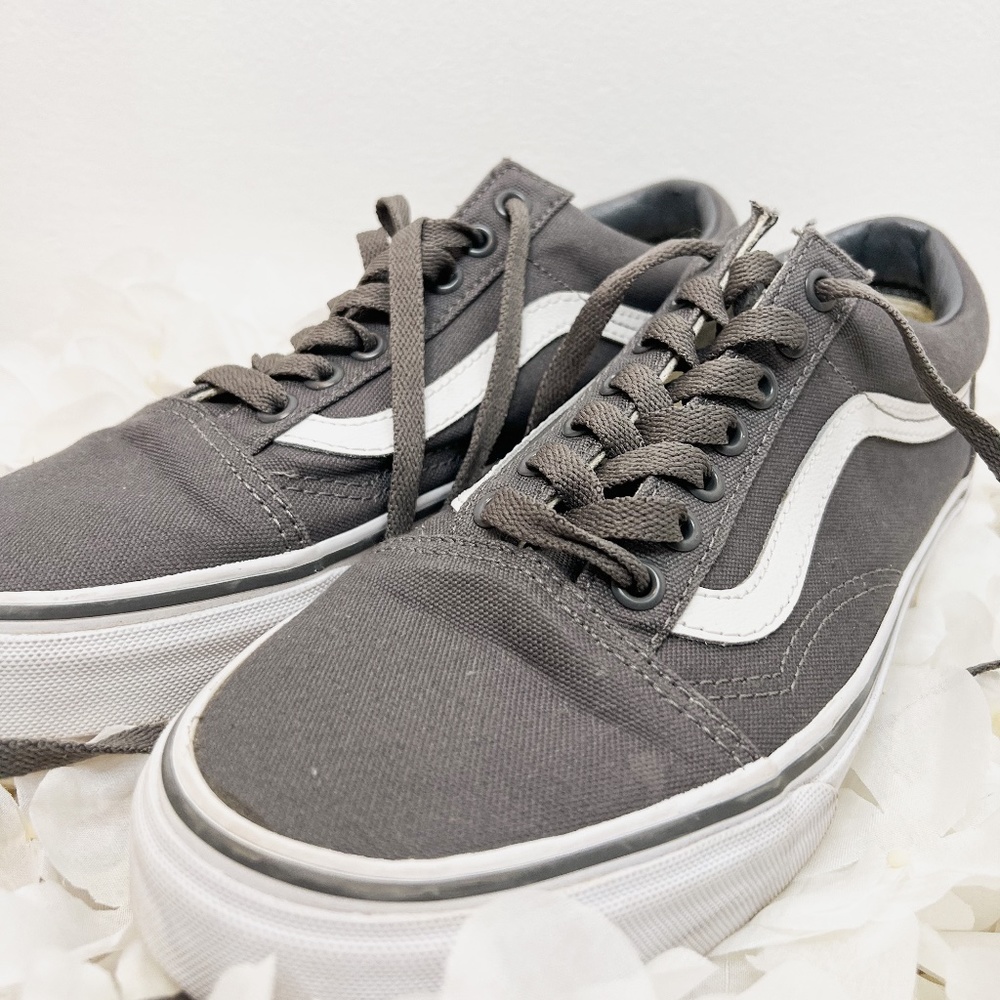 ✨ACCEPTING ANY OFFER✨ Vans Old Skool PEWTER/TRUE WHITE Sneakers